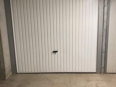 garage box 11m2 quartier lamoricière