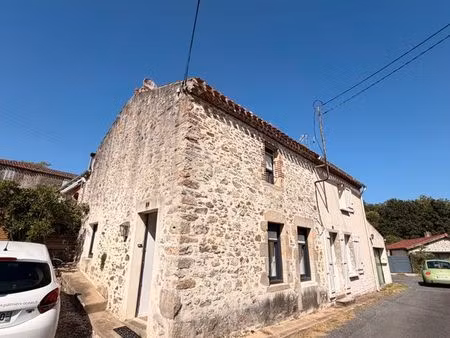 maison meublée 67 m² avec jardin – location à l'année