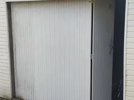 garages / box