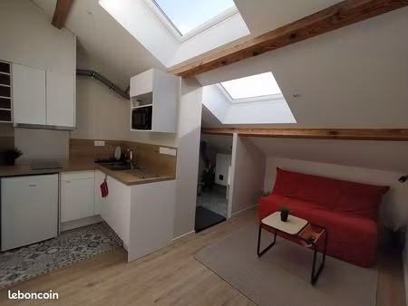 studio  proche hôpital lyon sud