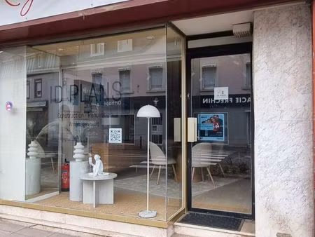 local commercial (centre-ville)
