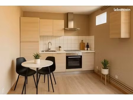 f2 en duplex refait à neuf