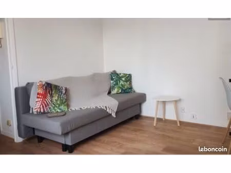 studio 20m2  proche valrose pour etudiant