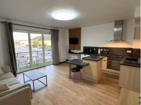t1 bis meublé 32 m² avec balcon – proche centre-ville vesoul