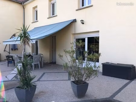 location maison 140m2
