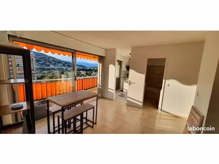 studio dispo de septembre à juin