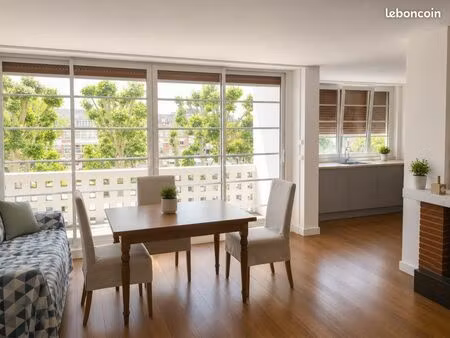 appartement f5 lumineux  rénové  en plein centre ville