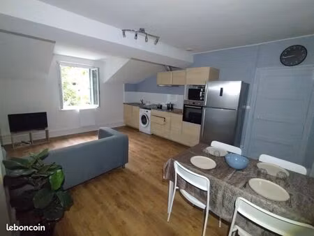 part vends t2 quartier observance limite 9 ème 5 ème