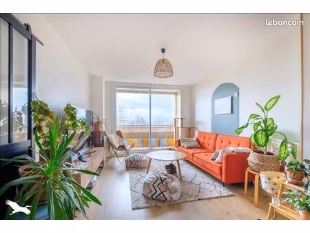 appartement 3 pièces 64 m²