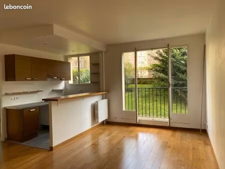 location appartement 3 pièces 58m2