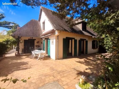 maison + studio avec jardin bucolique