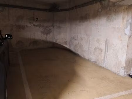 location parking sécurisé