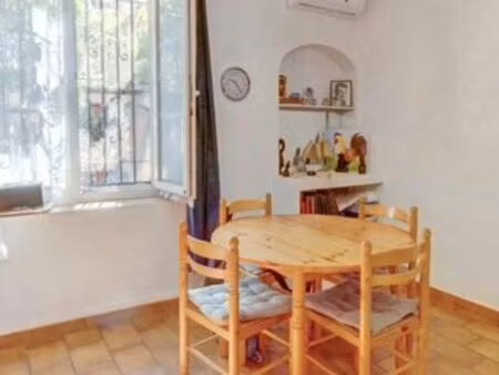 maison de village saint laurent du var