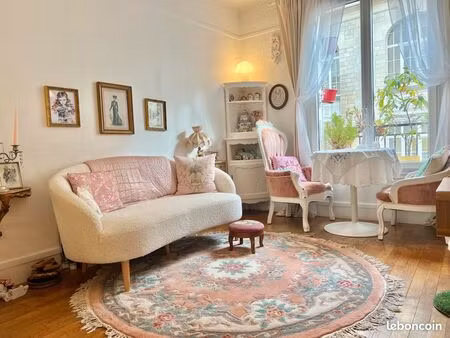 2 pièces à louer m° jules joffrin