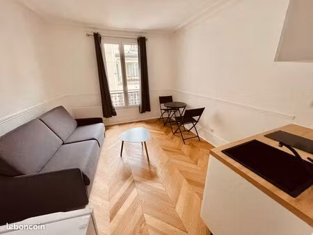 montmartre rue veron abbesses