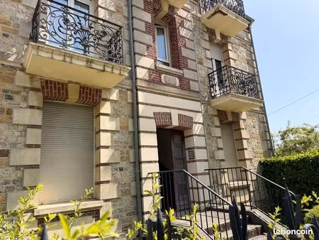 studio 1 pièce 22 m²