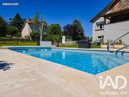 maison familiale 5 pièces 140 m²