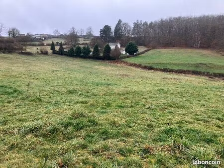terrain 1 683 m² lacapelle viescamp
