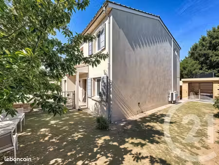 maison 6 pièces 123 m²