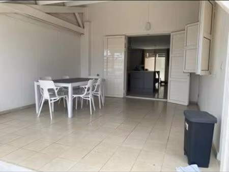 loue f3 meublé
