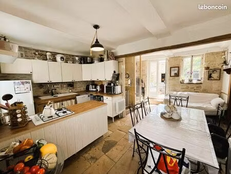 maison 7 pièces 128 m²