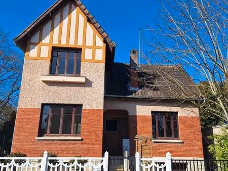maison à 10 minutes à pied du centre ville de bourges