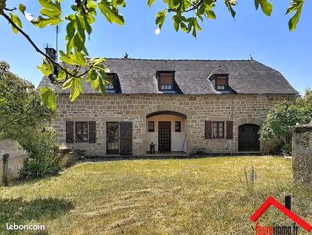 maison 8 pièces 230 m²