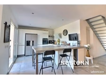 maison 4 pièces 121 m²