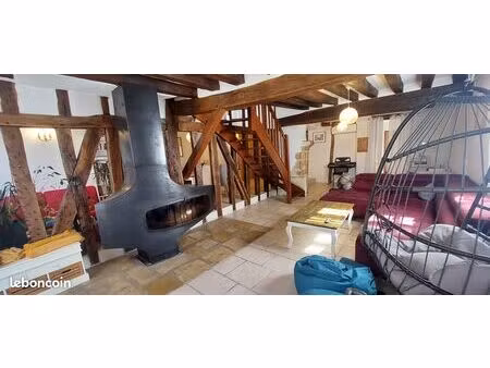 maison médiévale 220m2 proche tous services