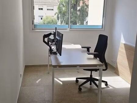 bureau meublé de 9 m² rénové – profession libérale