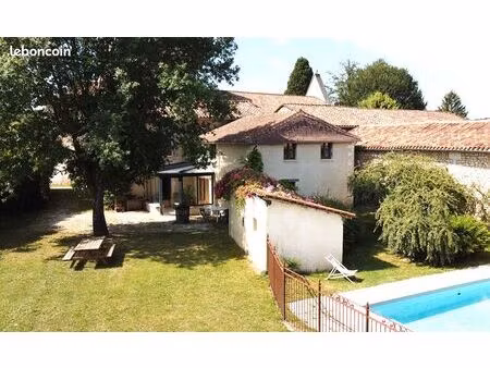 maison 6 pièces 138 m²