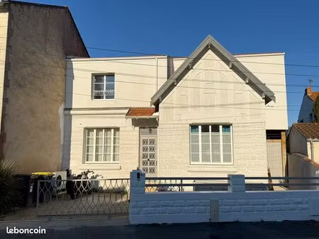 maison meublée 7 pieces piscine