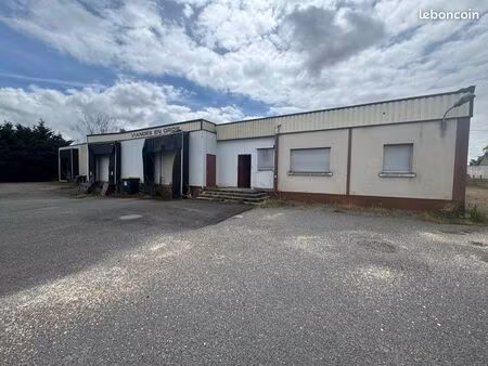 bâtiment professionnel de 500 m²