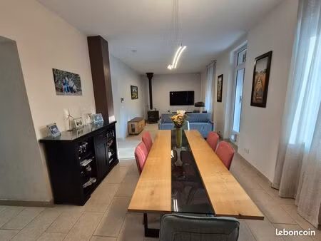 à vendre – maison de ville avec appartement annexe (122 m² + 50 m²)