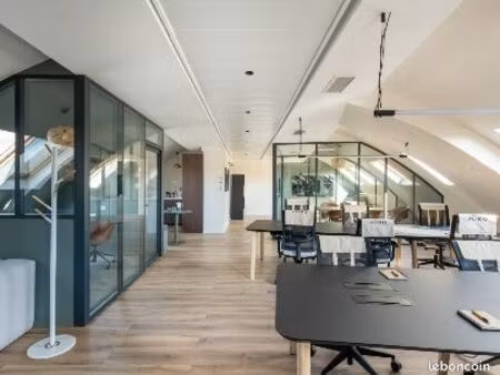 bureaux 134 m²