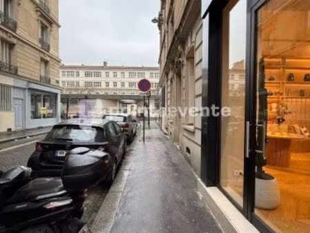 bureaux 52 m²