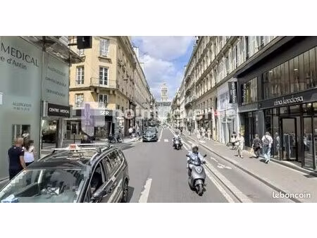 local commercial 128 m²