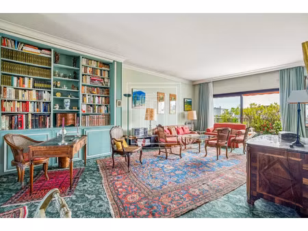 appartement de luxe à vendre dans le quartier parchamp–albert kahn