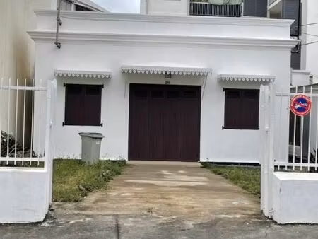 local commercial 158 m²