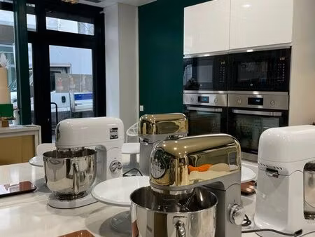 à céder – laboratoire de pâtisserie / cake design avec boutique – paris 2ᵉ (quartier senti