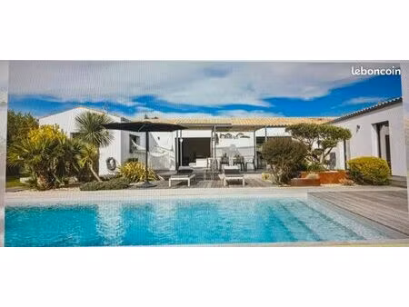 villa contemporaine 195 m² avec piscine – vergeroux / rochefort