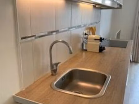 t3 meublé 2 chambres pour 2 etudiants 1 parking