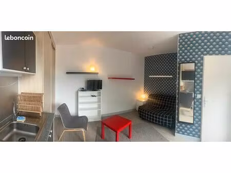 studio lumineux et climatisé