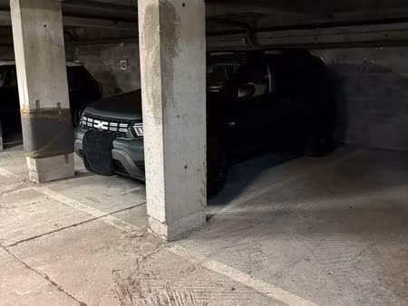place de parking en sous-sol