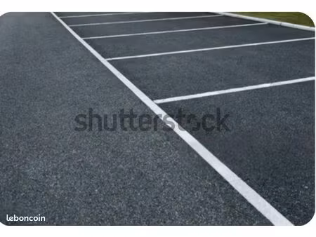 place parking libre extérieur ?️