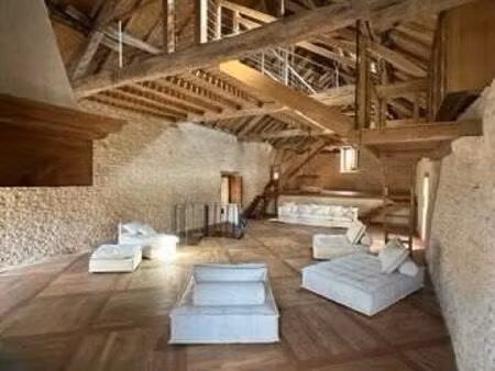 magnifique maison de caractère fontaines en duesmois