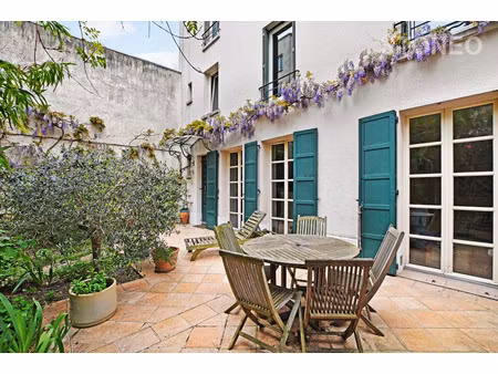 maison de luxe à vendre dans le quartier corentin celton