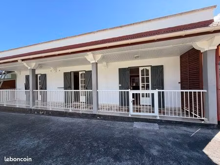 loue villa f4 à cilaos