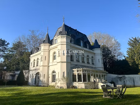 maison de luxe à vendre dans le quartier thierry-saint cloud