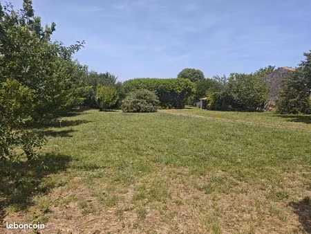 terrain à vendre proche surgères